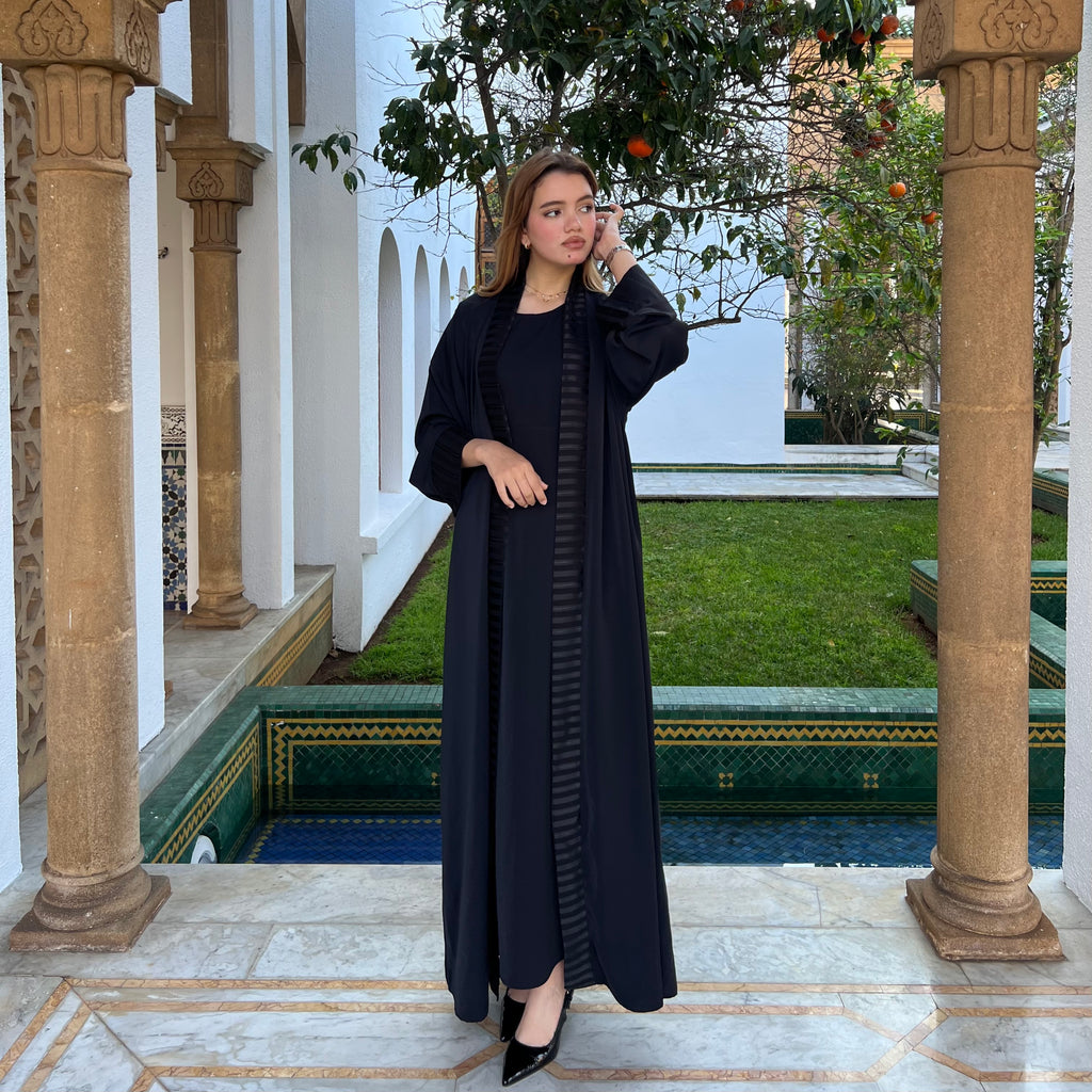 Abaya Amira